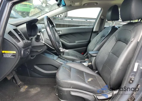 2016 Kia Forte Ex z USA, uszkodzony, nr VIN KNAFX5A80G5545620